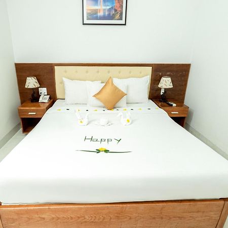 Toan Thang Beach Hotel Danang Exterior photo