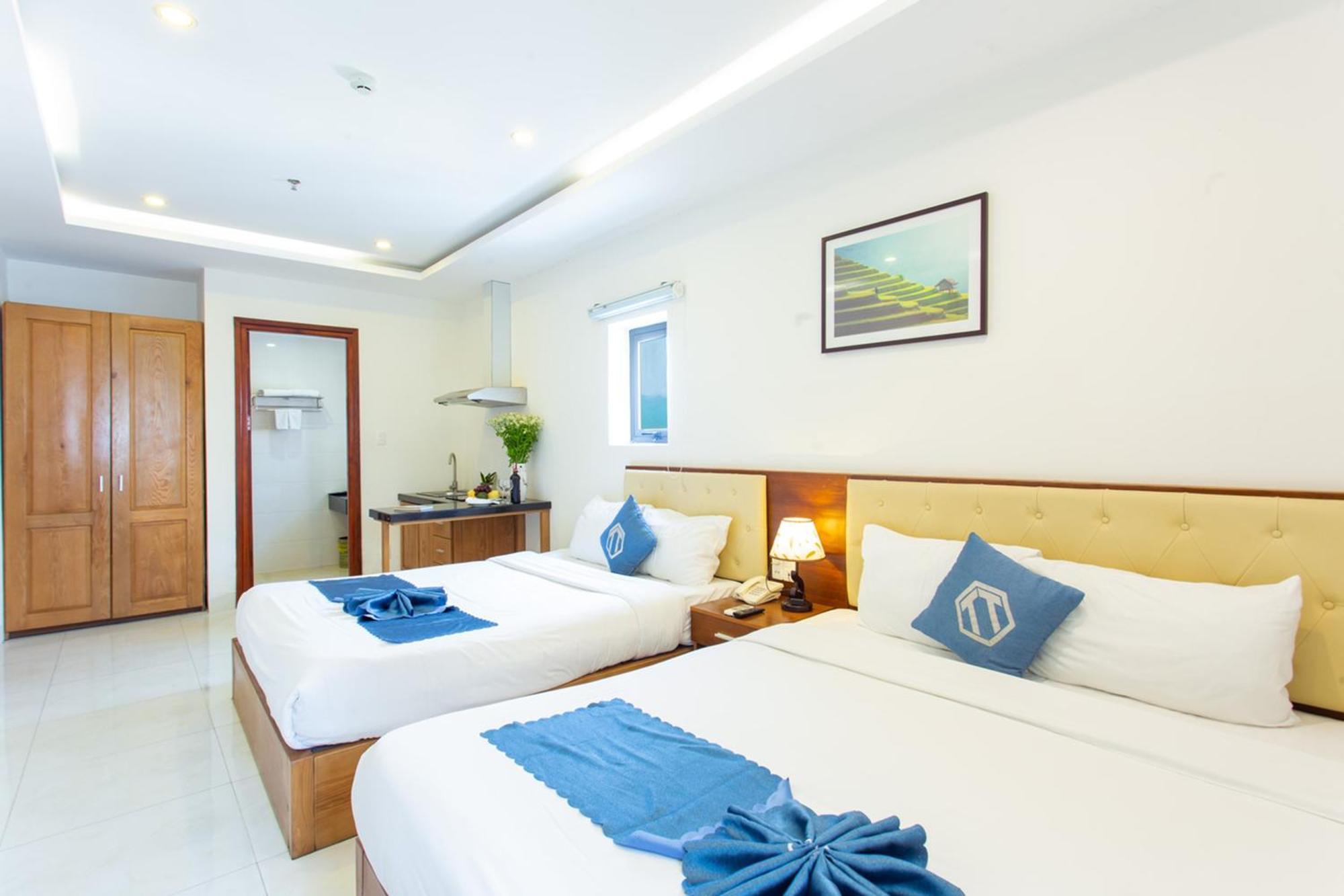 Toan Thang Beach Hotel Danang Exterior photo