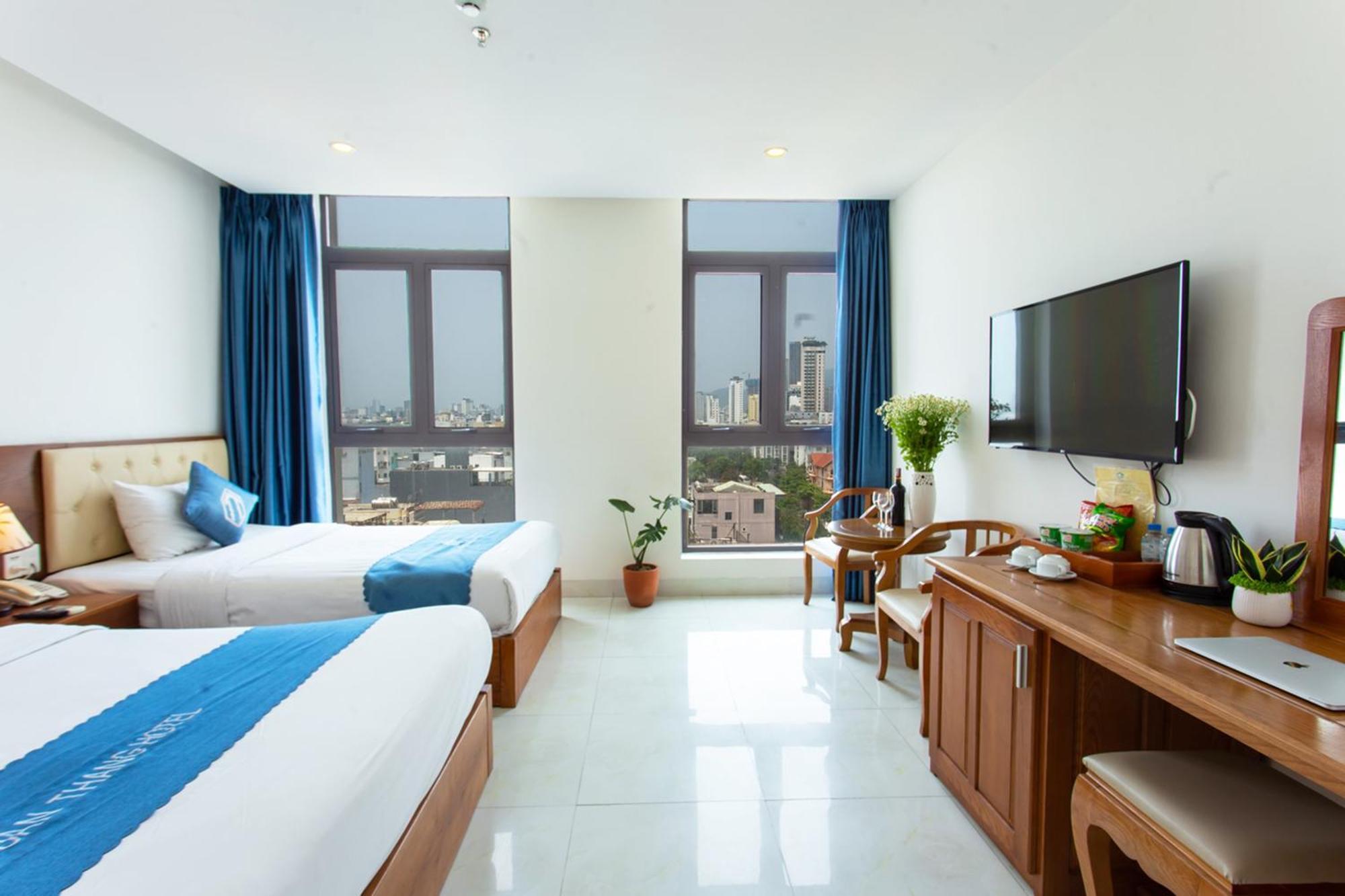 Toan Thang Beach Hotel Danang Exterior photo