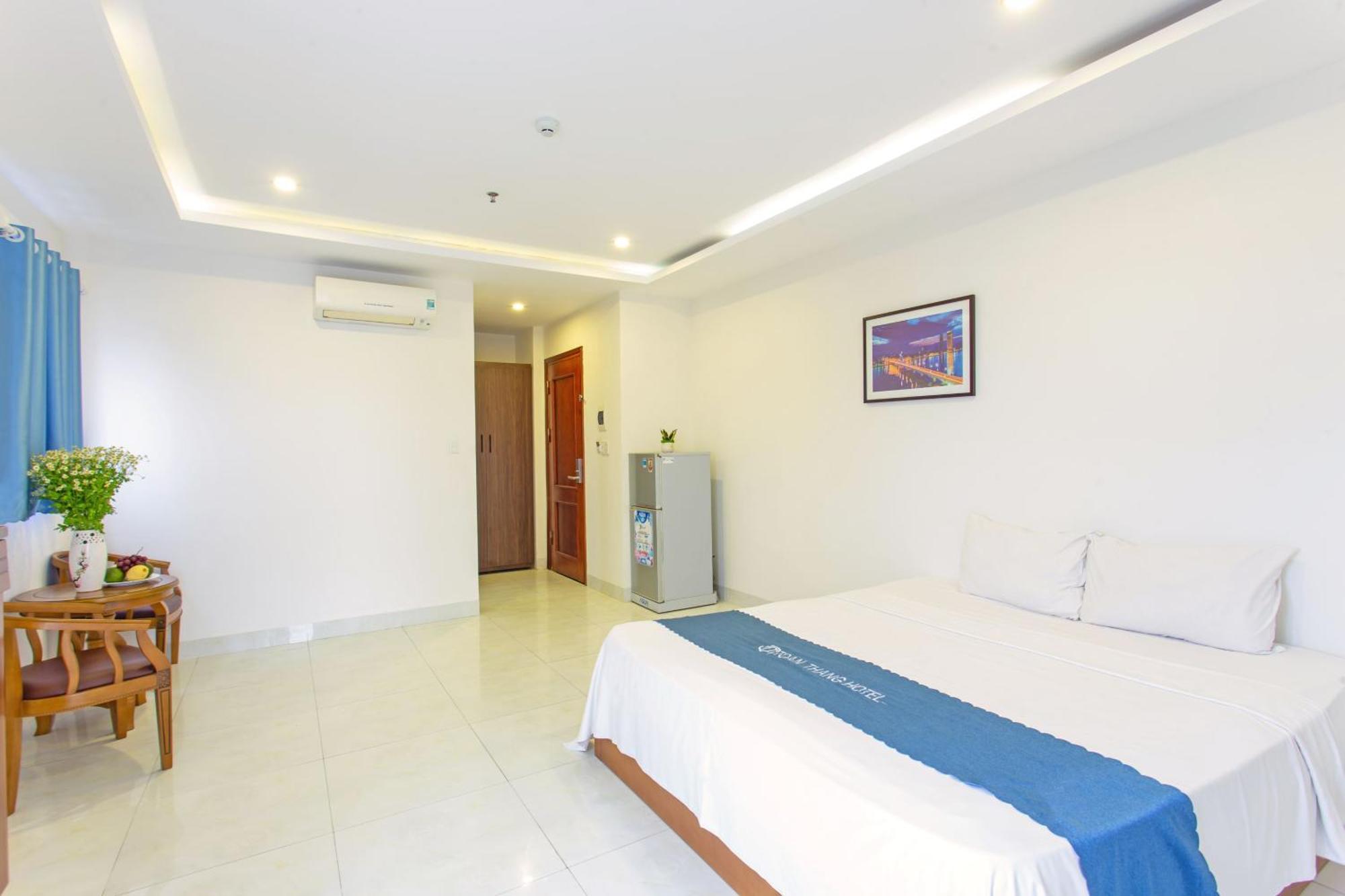 Toan Thang Beach Hotel Danang Exterior photo