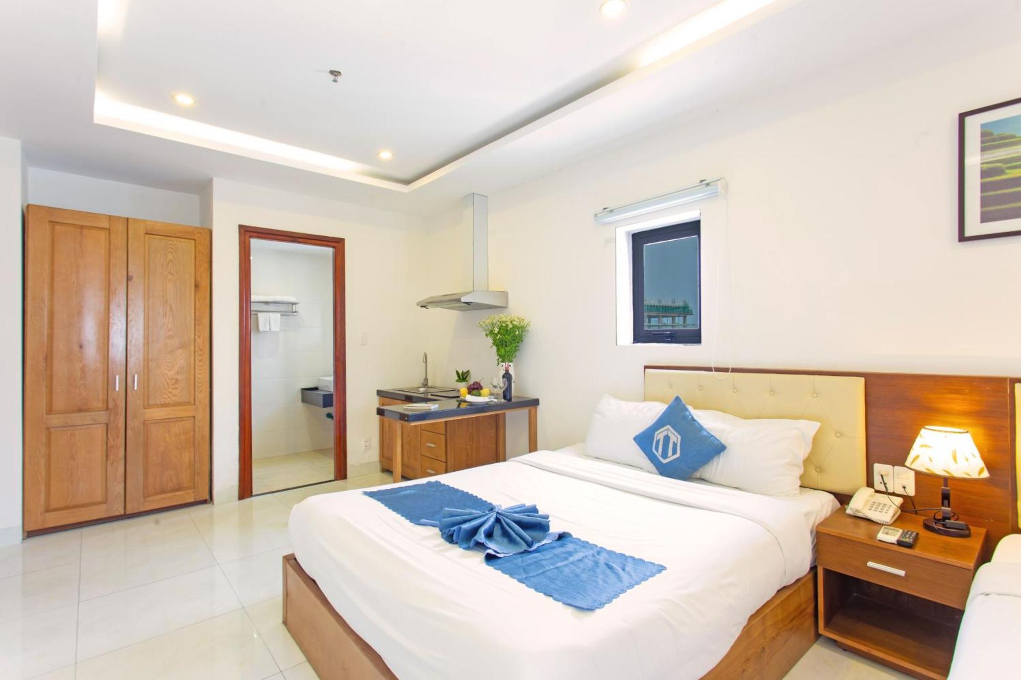 Toan Thang Beach Hotel Danang Exterior photo