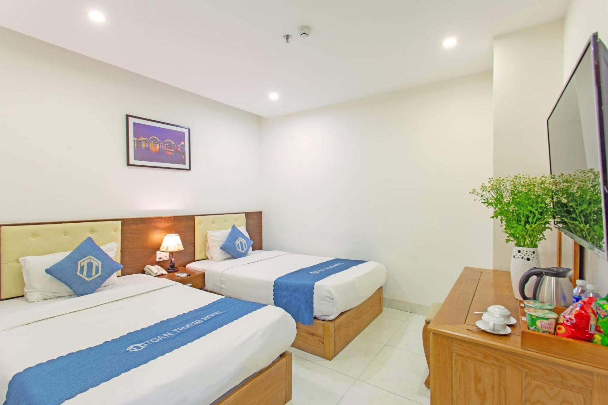 Toan Thang Beach Hotel Danang Exterior photo