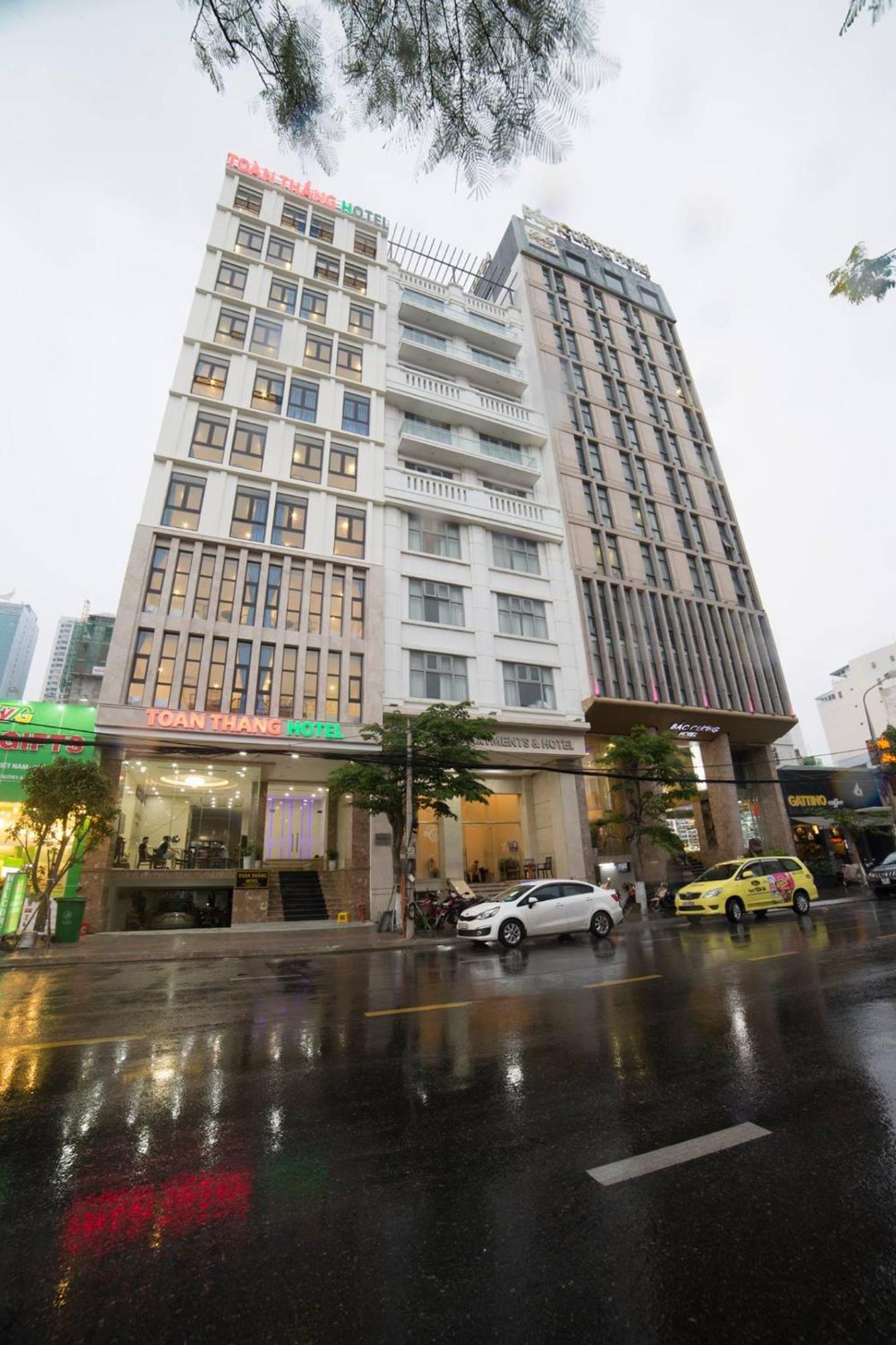 Toan Thang Beach Hotel Danang Exterior photo